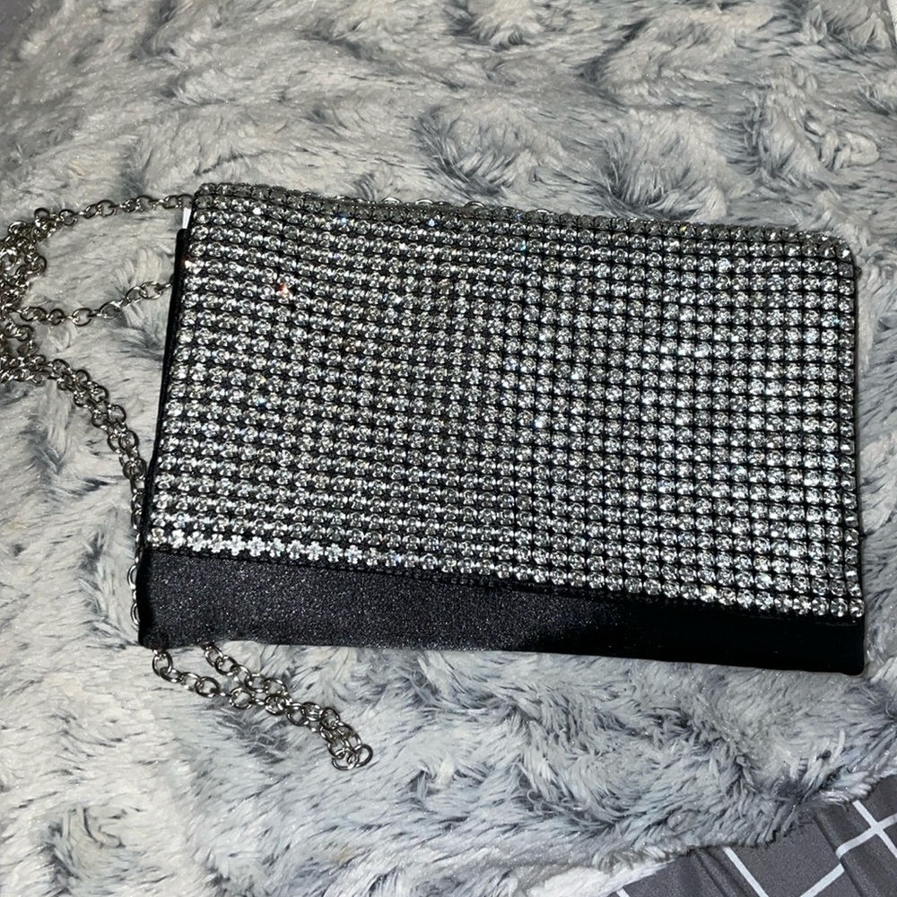 NEW - Amber Sceats fancy jeweled party cross body bag